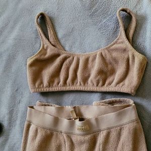 Skims Terry cloth leggings and bralette